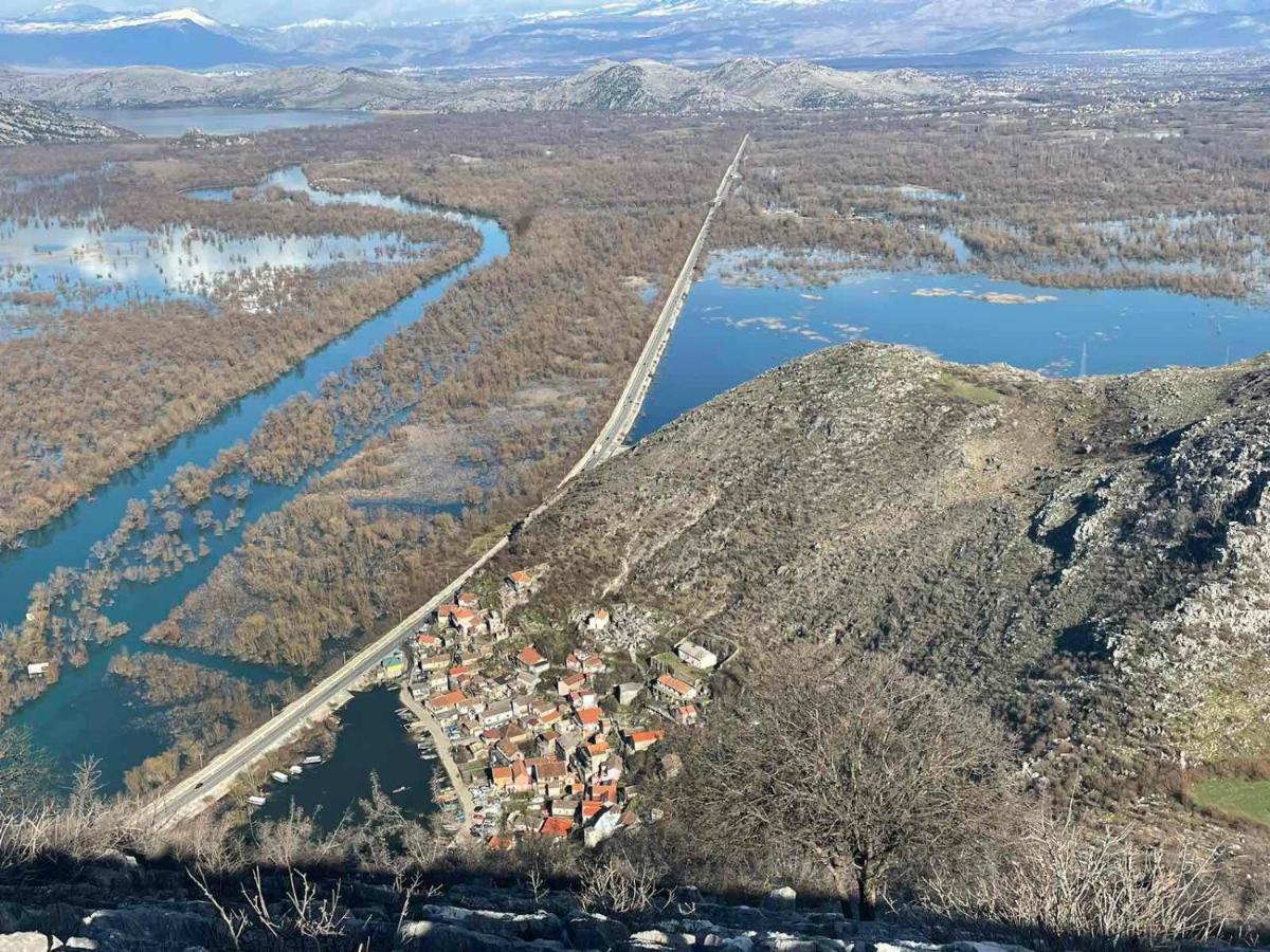 Sunny Balconies Apartments Skadar Lake Вирпазар Экстерьер фото